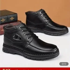 Life Is Good | Shoes | Life Is Good Black Chukka Boots With  display picture 3